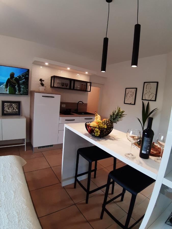Apartment Iva Studio Rabac Exterior foto